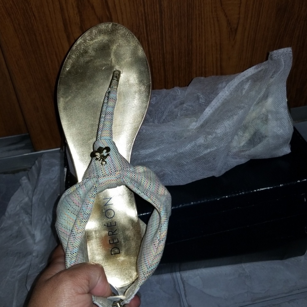 Womens sandals Dereon footwear